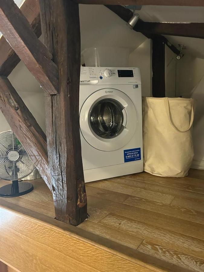 Confort Au Coeur De 8e, 5e Etage Avec Ascenseur Apartment *
