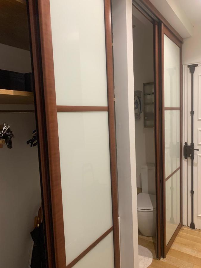 Confort Au Coeur De 8e, 5e Etage Avec Ascenseur * Paris