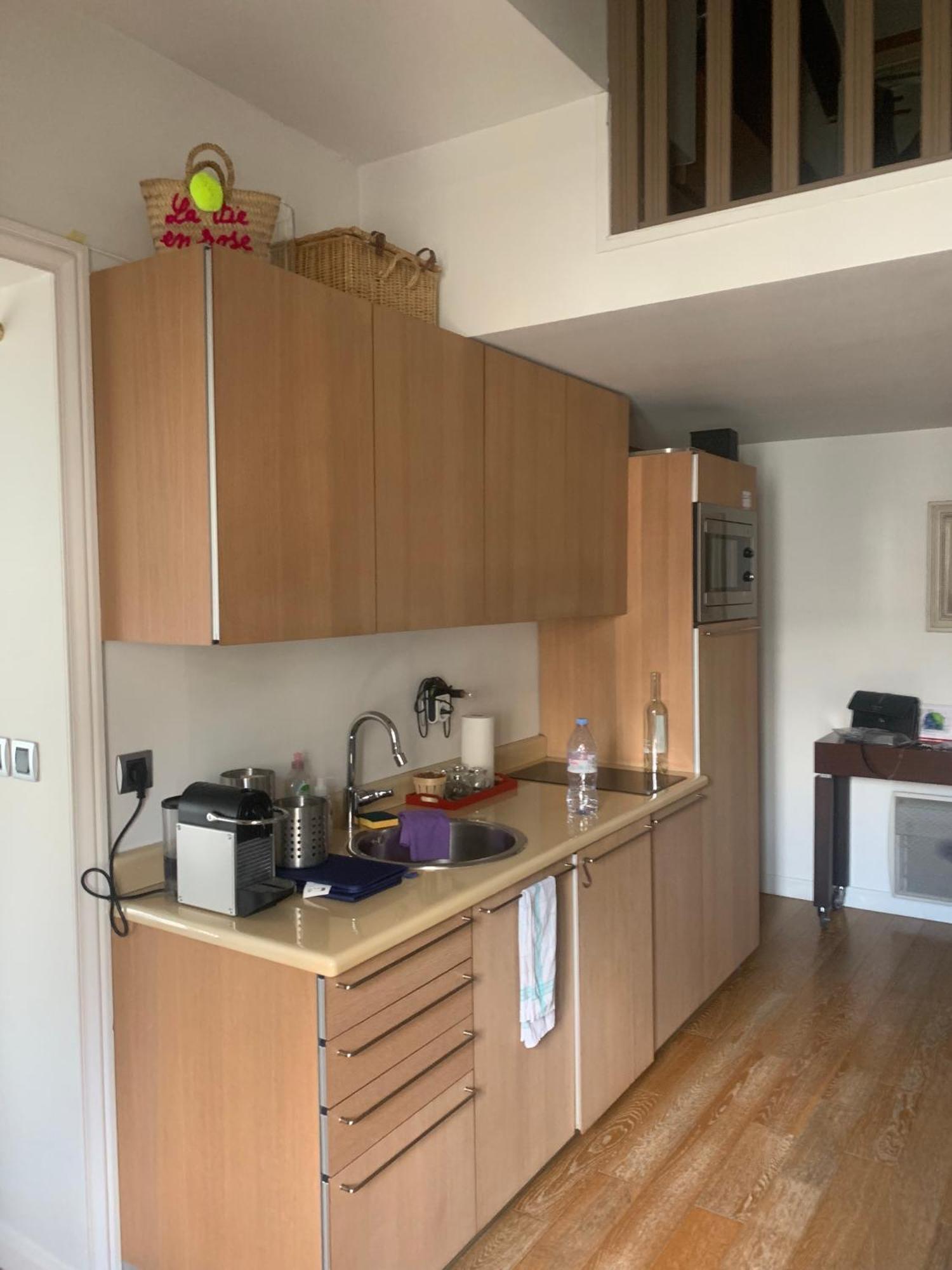 Confort Au Coeur De 8e, 5e Etage Avec Ascenseur Apartment *