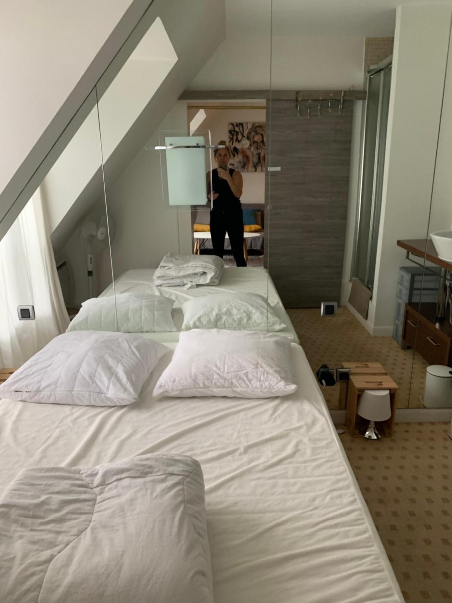 Confort Au Coeur De 8e, 5e Etage Avec Ascenseur Paris