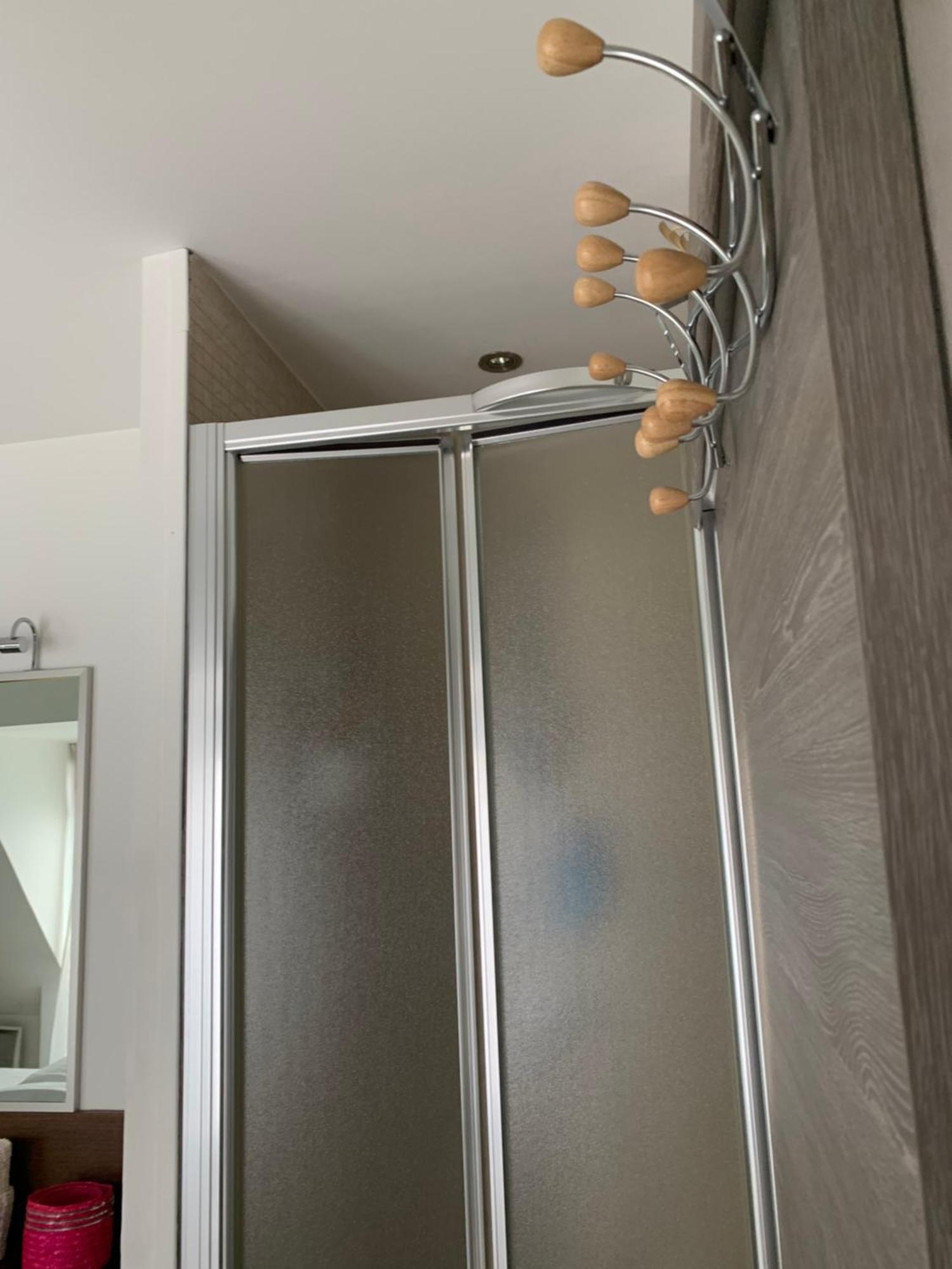 Confort Au Coeur De 8e, 5e Etage Avec Ascenseur Apartment