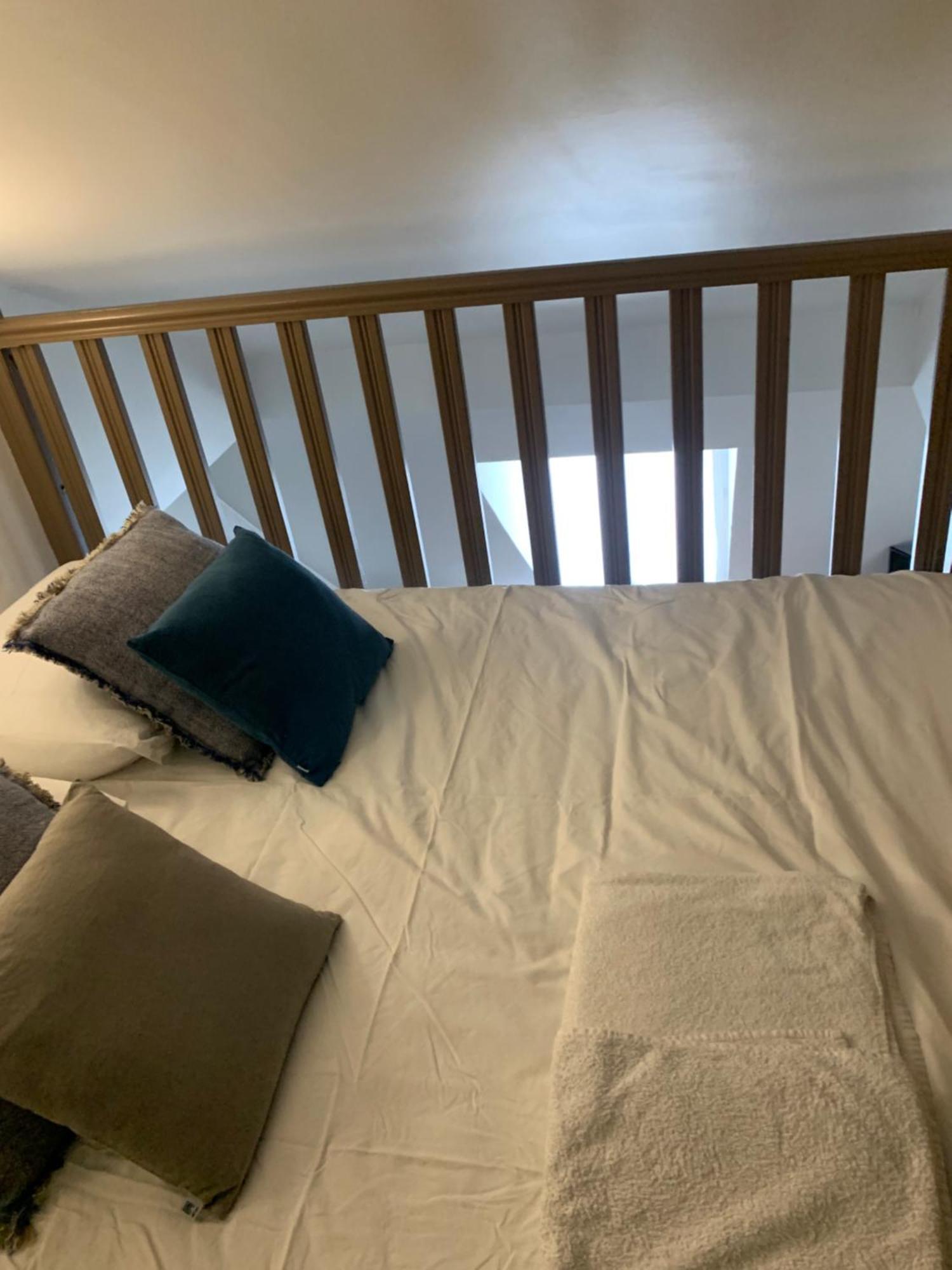 Confort Au Coeur De 8e, 5e Etage Avec Ascenseur Apartment Paris
