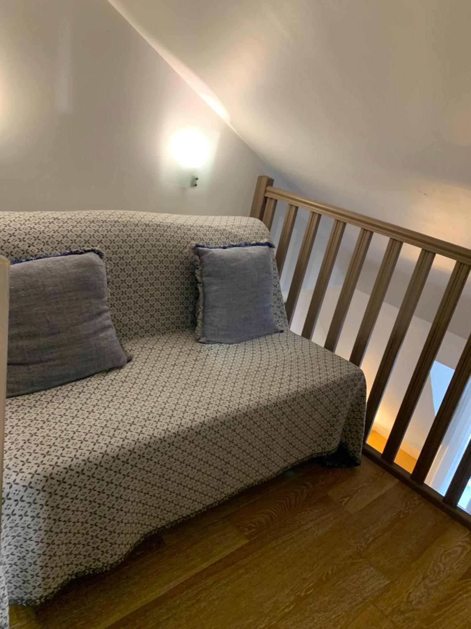 Confort Au Coeur De 8e, 5e Etage Avec Ascenseur * Paris